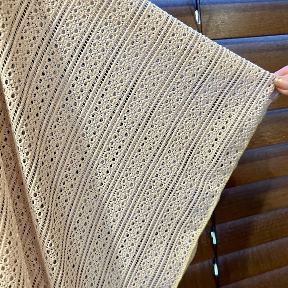 Women’s cardigan. Short butterfly sleeves, blush color. Fringe hem. One size. - Picture 7 of 8